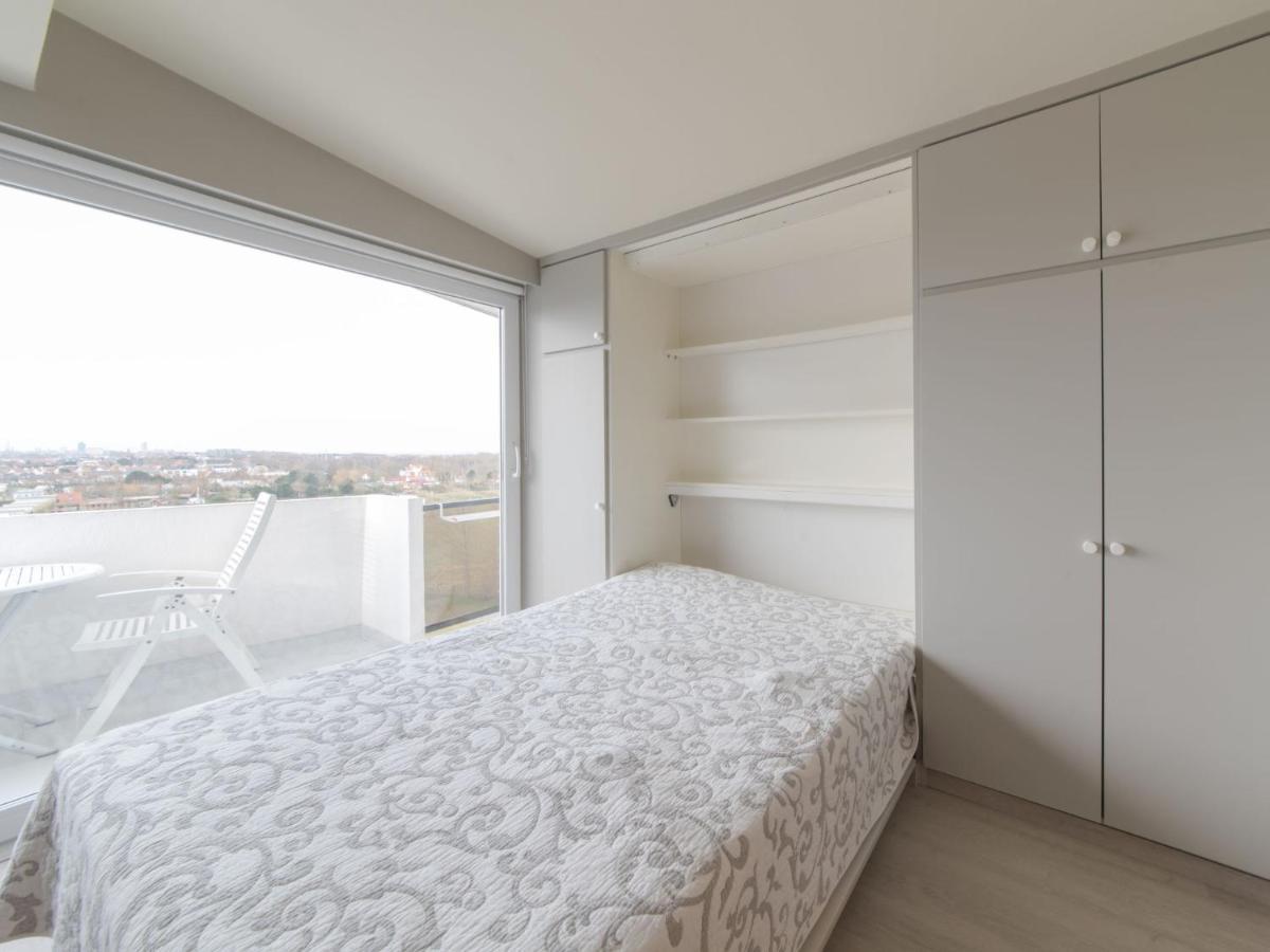 Studio High In The Sky By Interhome De Haan Exterior photo